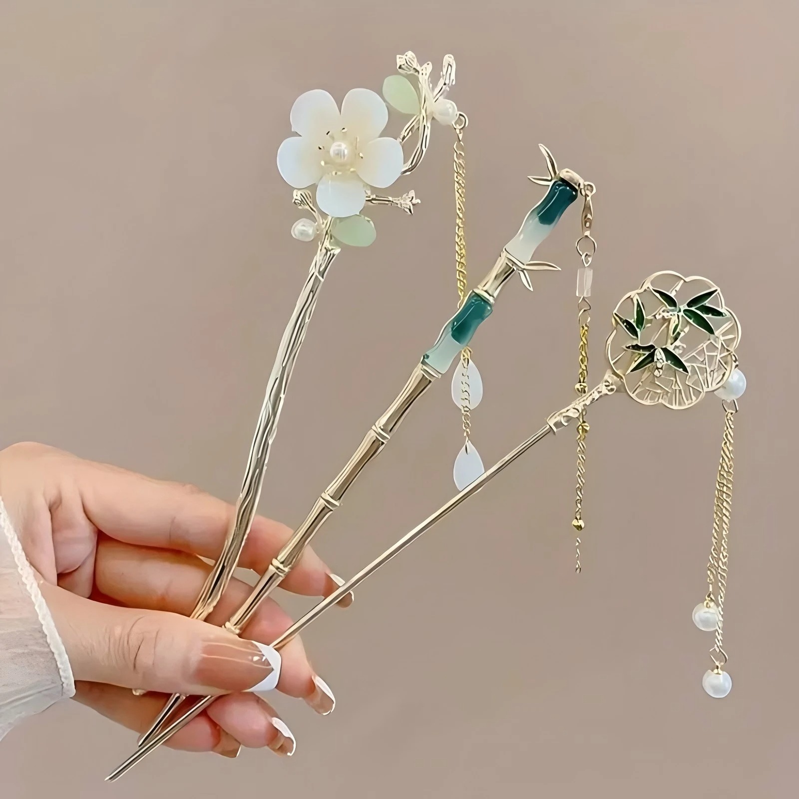 Elegant Chinese-Style Tassel Hairpin – Traditional Floral Hair Stick for Women | Vintage Hair Clip & Hairstyle Accessory - Image 2